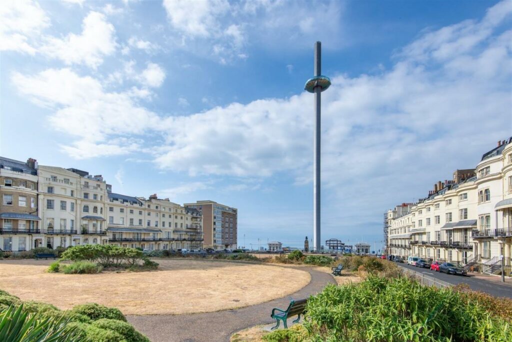 Regency Square, Brighton