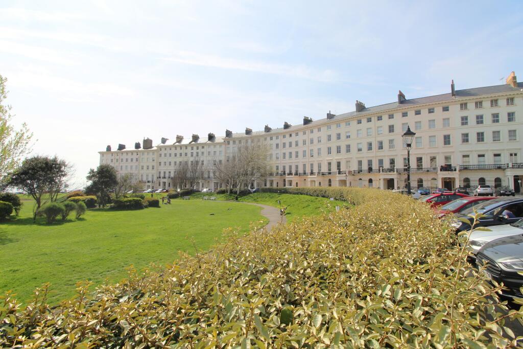 Adelaide Crescent, Hove